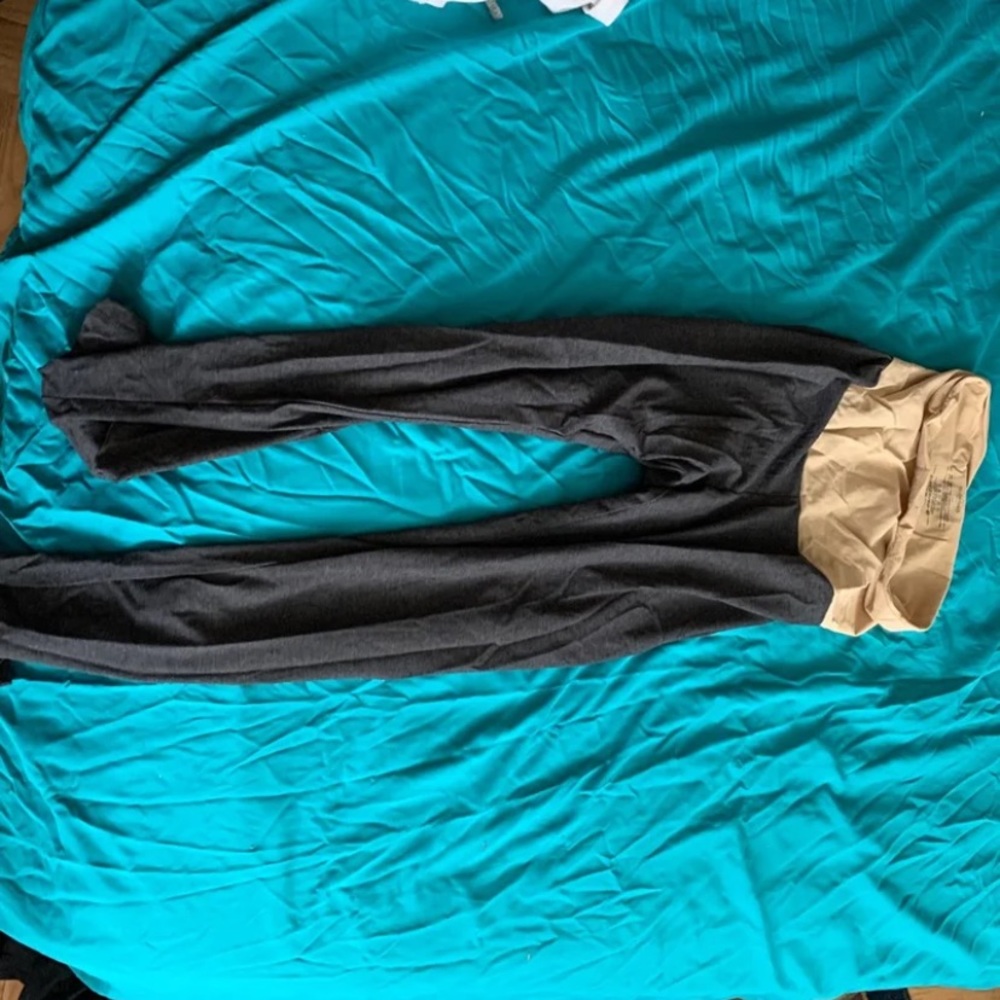Yoga pants